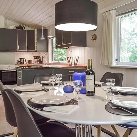 3 Bedroom Stunning Home In Gilleleje بيت للعطل